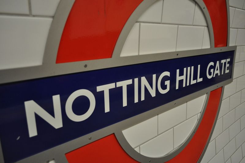 É notícia em Londres: primeiro metrô com ar-condicionado começa a operar